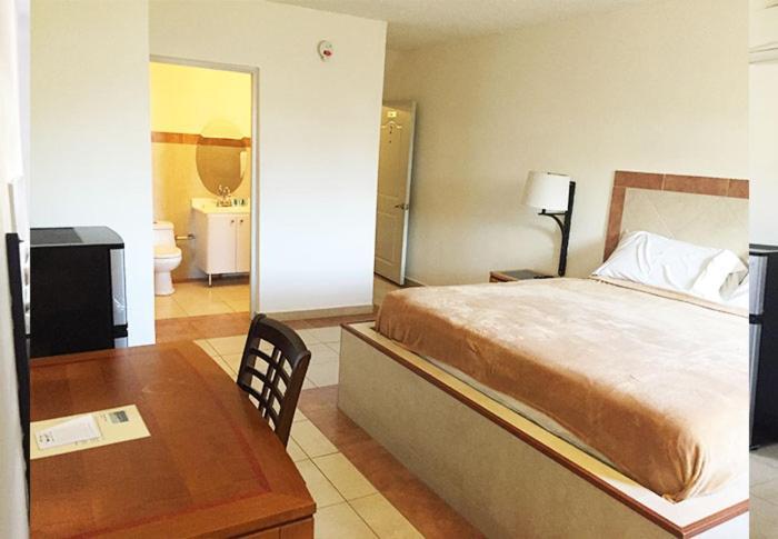 Levimar Guest House Левиттаун Екстериор снимка